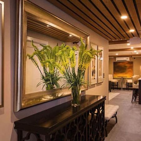 Knickerbocker Yacht Hotel Port Washington Екстер'єр фото